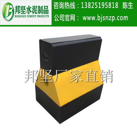 【广州水泥墩】交通隔离墩生产厂家